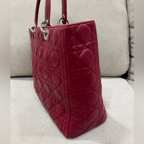Christian Dior Lady Dior Cannage Quilted Tote – Red - Picture 5 of 15